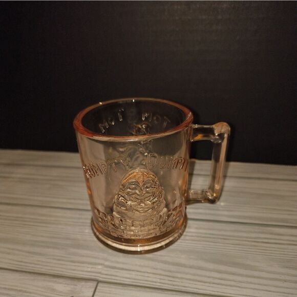 VTG Pink Glass Mug Humpty Dumpty Tom Piper's Son Coffee Cup Nursery Rhymes Tiara - Picture 1 of 8